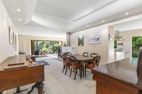 Photo of property in 54a Stanley Point Road, Stanley Point, Auckland, 0624