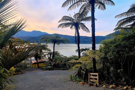 Photo of property in Willow Bay, Mahau Sound, Marlborough Sounds, 7282