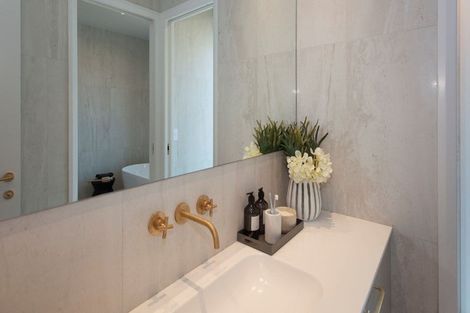 Photo of property in 15 Kanono Way, Helensville, 0800