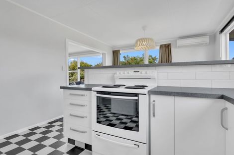 Photo of property in 13 Mangarau Crescent, Havelock North, 4130