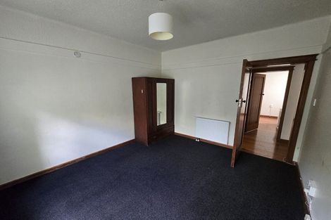 Photo of property in San Marino Apartments, 2/4 Oak Park Avenue, Te Aro, Wellington, 6011