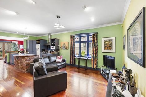 Photo of property in 15 Atiawa Street, Petone, Lower Hutt, 5012