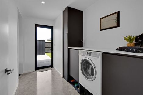 Photo of property in 44 Silver Peaks Drive, West Melton, 7618