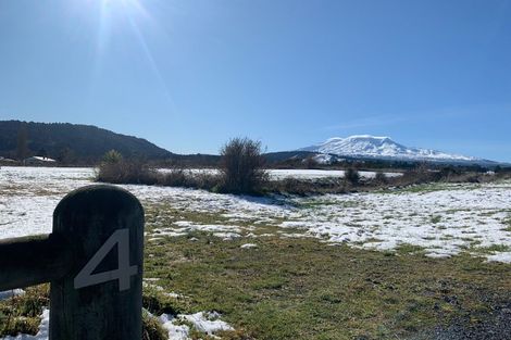 Photo of property in 4/76 Ruapehu Road, Ohakune, 4625