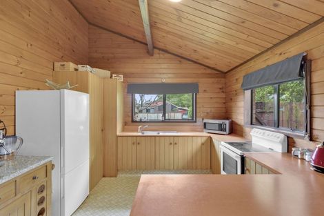 Photo of property in 5 Marlowe Drive, Leamington, Cambridge, 3432