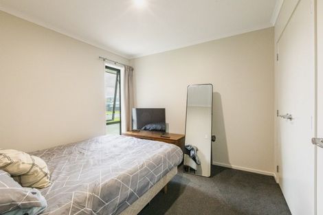 Photo of property in 92 Belgrove Drive, Waipukurau, 4200