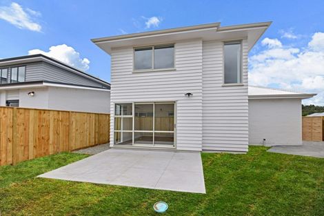 Photo of property in 5 Vincent Mcgrath Crescent, Swanson, Auckland, 0614