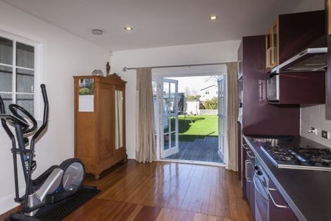 Photo of property in 82 Perry Street, Papanui, Christchurch, 8053