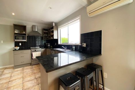 Photo of property in 1/1 Paparoa Road, Cockle Bay, Auckland, 2014