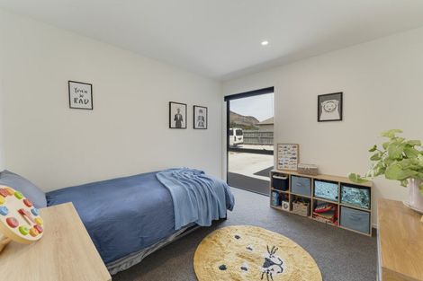 Photo of property in 8 Erskine Street, Lake Hayes, Queenstown, 9304