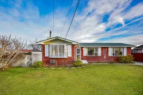 Photo of property in 8 Soberton Street, Aranui, Christchurch, 8061