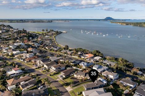 Photo of property in 35 Coppelia Avenue, Omokoroa, 3114