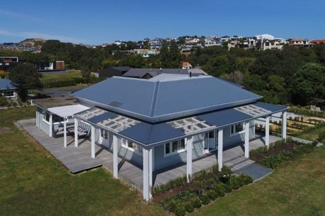 Photo of property in 450 Paremata Road, Pauatahanui, Porirua, 5381