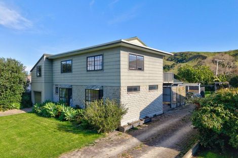 Photo of property in 20 Lysnar Street, Okitu, Gisborne, 4010