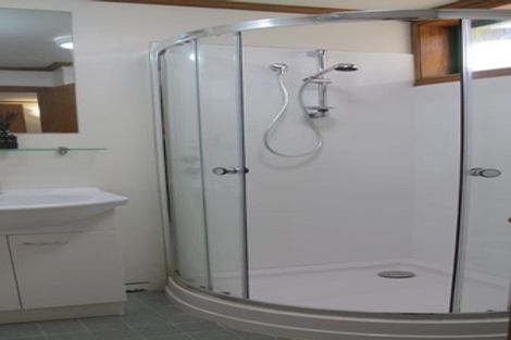 Photo of property in 33 Eastbourne Street, Caversham, Dunedin, 9012