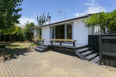 Photo of property in 1/11 Ingle Avenue, Waipahihi, Taupo, 3330