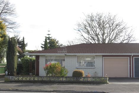 Photo of property in 3/301 Southland Road, Hastings, 4122