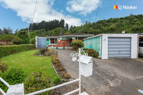 Photo of property in 14 Mcglashan Street, Glenleith, Dunedin, 9010