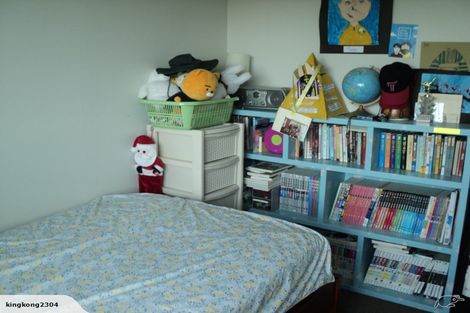 Photo of property in 8a Diosma Place, Botany Downs, Auckland, 2010