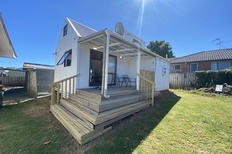 Photo of property in 31 Innismara Avenue, Wattle Downs, Auckland, 2103
