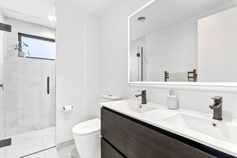 Photo of property in 30 Longview Drive, Lake Hawea, 9382
