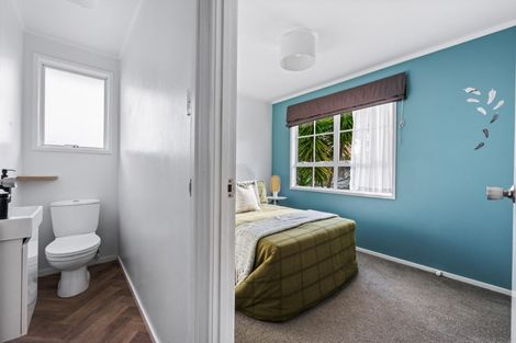 Photo of property in 7 Faram Place, Massey, Auckland, 0614