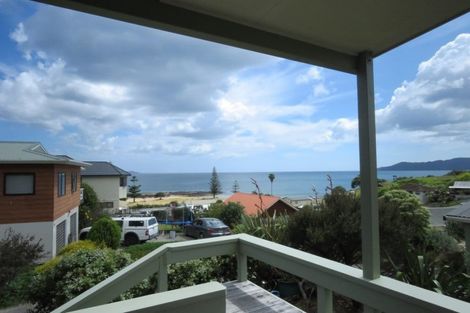 Photo of property in 29 Stratford Drive, Cable Bay, 0420