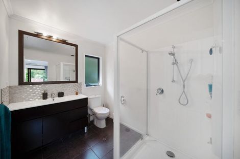 Photo of property in 11 Tanah Merah Drive, Papakura, 2110