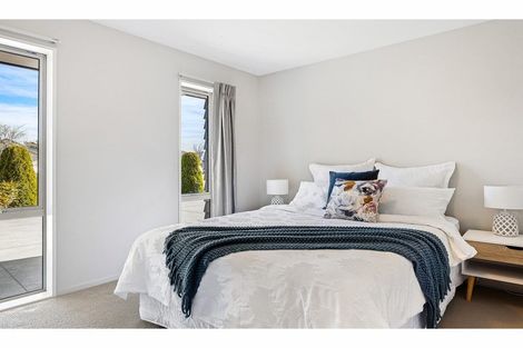 Photo of property in 10 Oakdene Place, Halswell, Christchurch, 8025