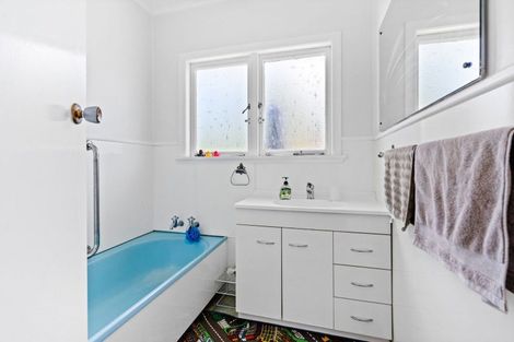 Photo of property in 24 Lovatt Crescent, Kensington, Whangarei, 0112