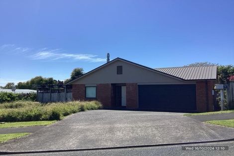 Photo of property in 3 Manuka Place, Whalers Gate, New Plymouth, 4310