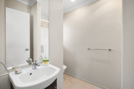 Photo of property in 214 Castlewold Drive, Bethlehem, Tauranga, 3110