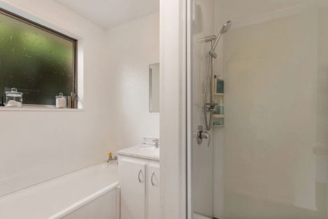 Photo of property in 20 Chipping Lane, Redwood, Christchurch, 8051