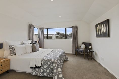 Photo of property in 21b Manuka Street, Stokes Valley, Lower Hutt, 5019