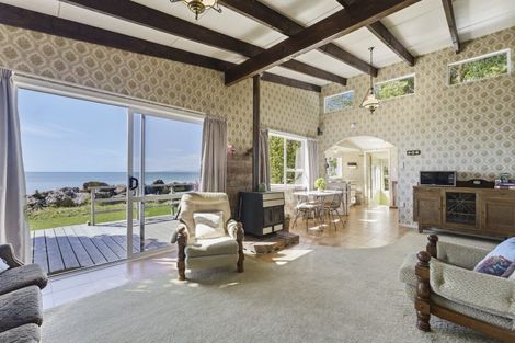 Photo of property in 49 Totara Avenue, Collingwood, 7073