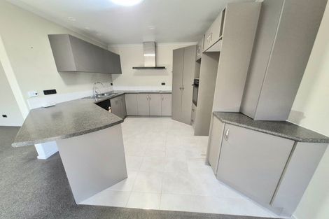 Photo of property in 12 Camberley Way, Huntington, Hamilton, 3210