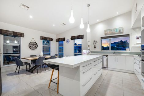 Photo of property in 28 Nelson Avenue, Aotea, Porirua, 5024