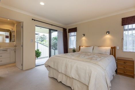 Photo of property in 17 Napier Street, Jervoistown, Napier, 4112