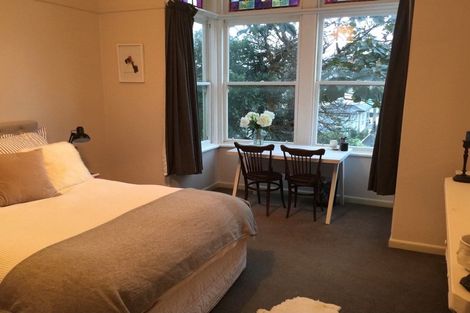 Photo of property in 211 Grant Road, Thorndon, Wellington, 6011