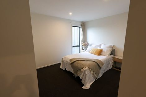 Photo of property in 642b Massey Road, Mangere, Auckland, 2022