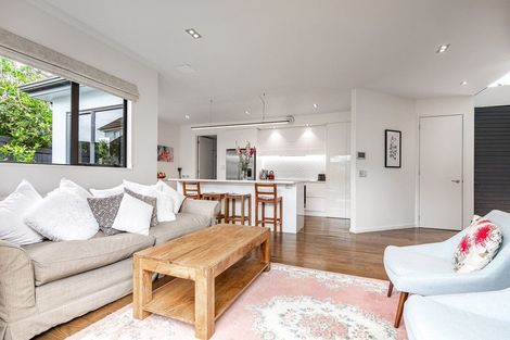 Photo of property in 4b Tuhaere Street, Orakei, Auckland, 1071