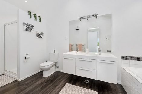 Photo of property in 4/58 Herbert Road, Queenwood, Hamilton, 3210