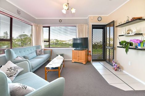 Photo of property in 3/6 Albatross Road, Red Beach, 0932