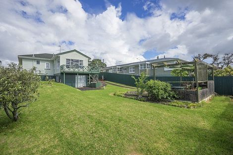 Photo of property in 123 Birkenhead Avenue, Birkenhead, Auckland, 0626