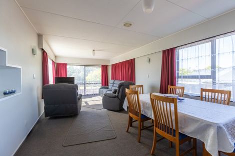 Photo of property in 42 Spriggs Crescent, Greenmeadows, Napier, 4112