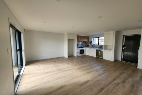 Photo of property in 25 Friesian Drive, Mangere, Auckland, 2022