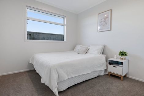 Photo of property in 4 Kuakua Close, Papamoa Beach, Papamoa, 3118