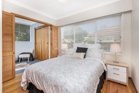 Photo of property in 62 Wellesley Road, Mangere Bridge, Auckland, 2022