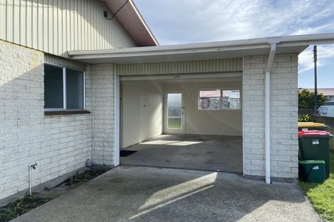 Photo of property in 16 Huatoki Street, Vogeltown, New Plymouth, 4310