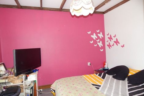 Photo of property in 89 Derby Street, Westport, 7825